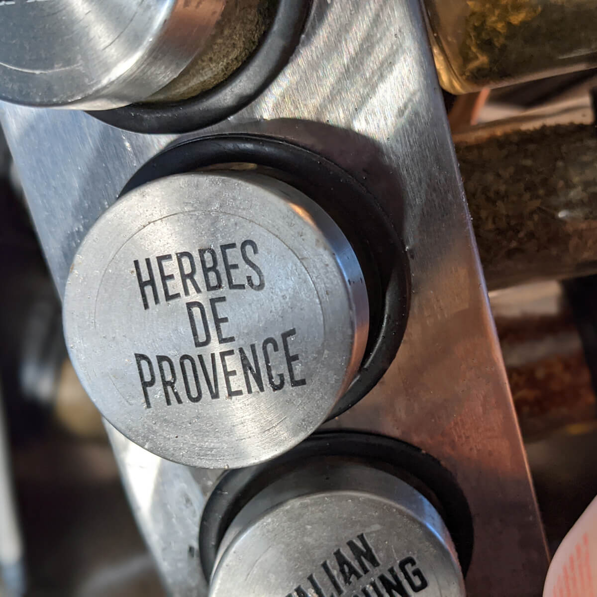 Herbes de Provence Seasoning as a Poultry Seasoning Substitute