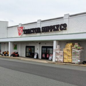 Tractor Supply Plants, Trees, Seeds & Gardening Stuff